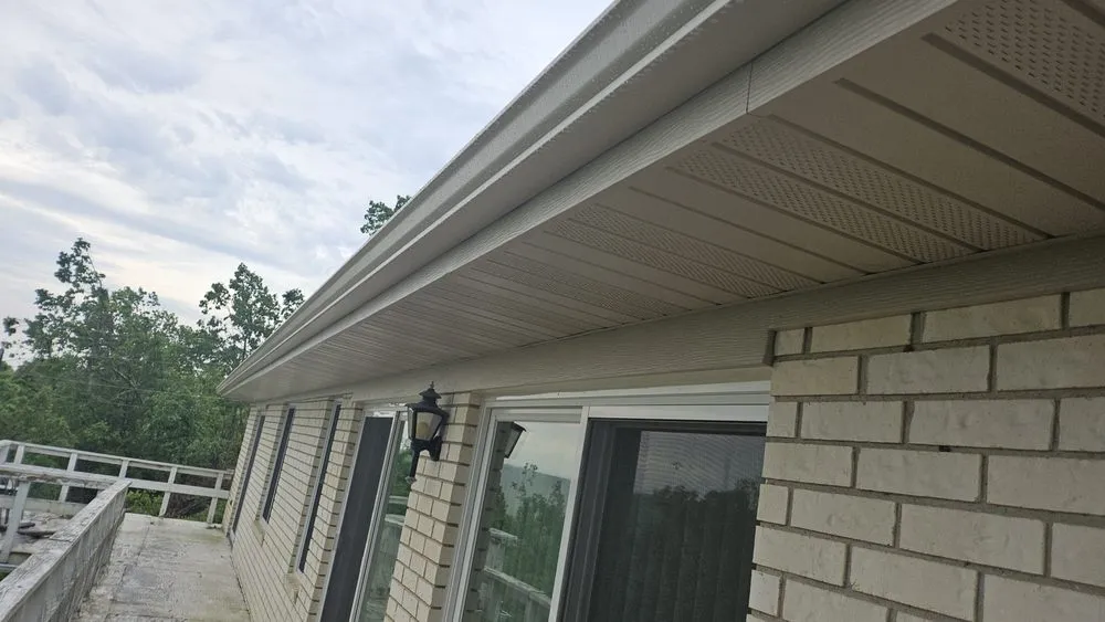 Slide of Bar FZ Seamless Gutter & Property Services 