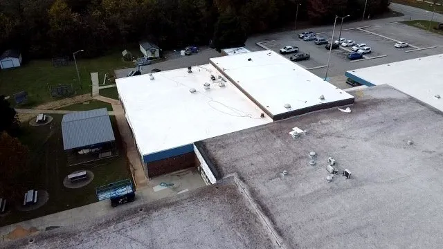 Slide of BAR Roofing and Maintenance