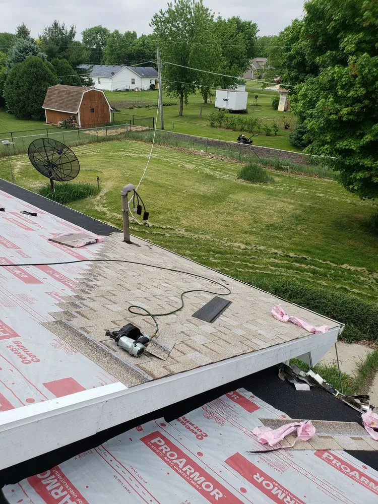 Slide of Barahona Home Improvement