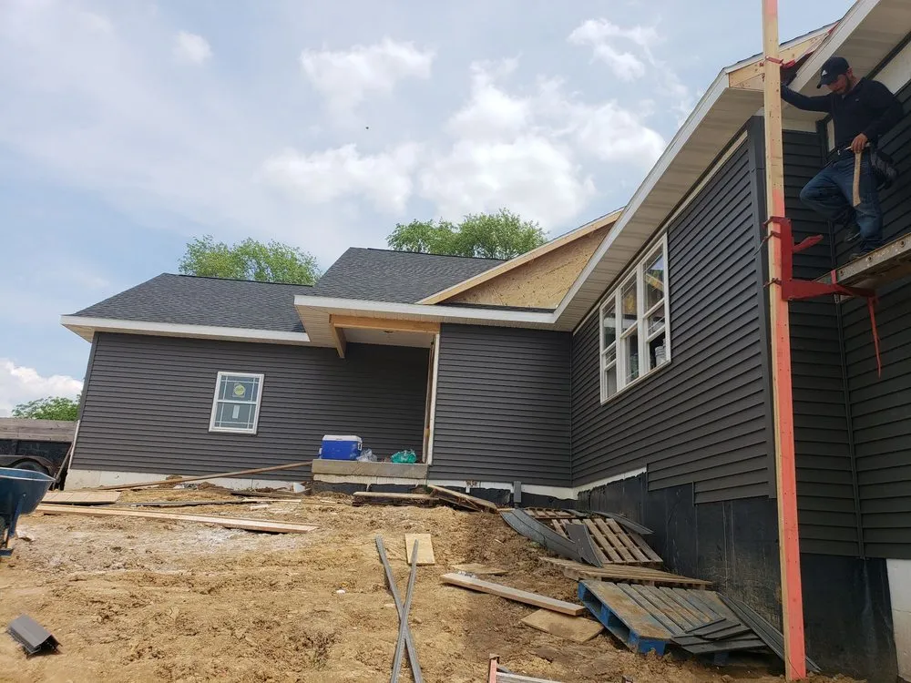 Slide of Barahona Home Improvement