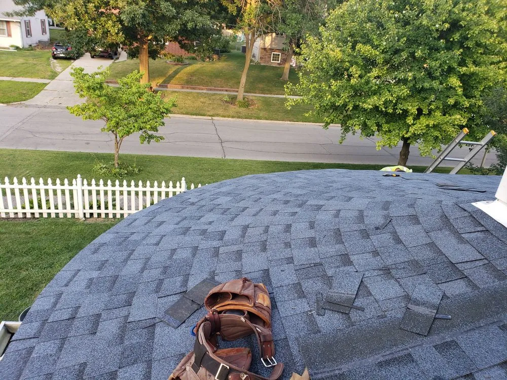 Slide of Barahona Home Improvement