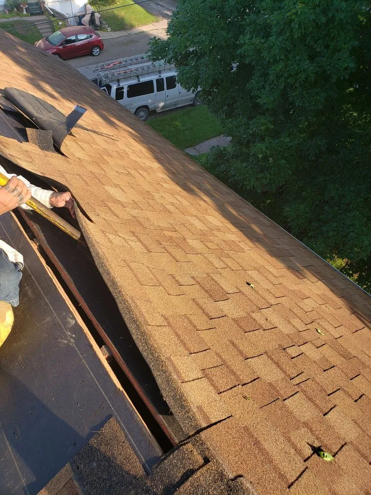 Slide of Barahona Home Improvement