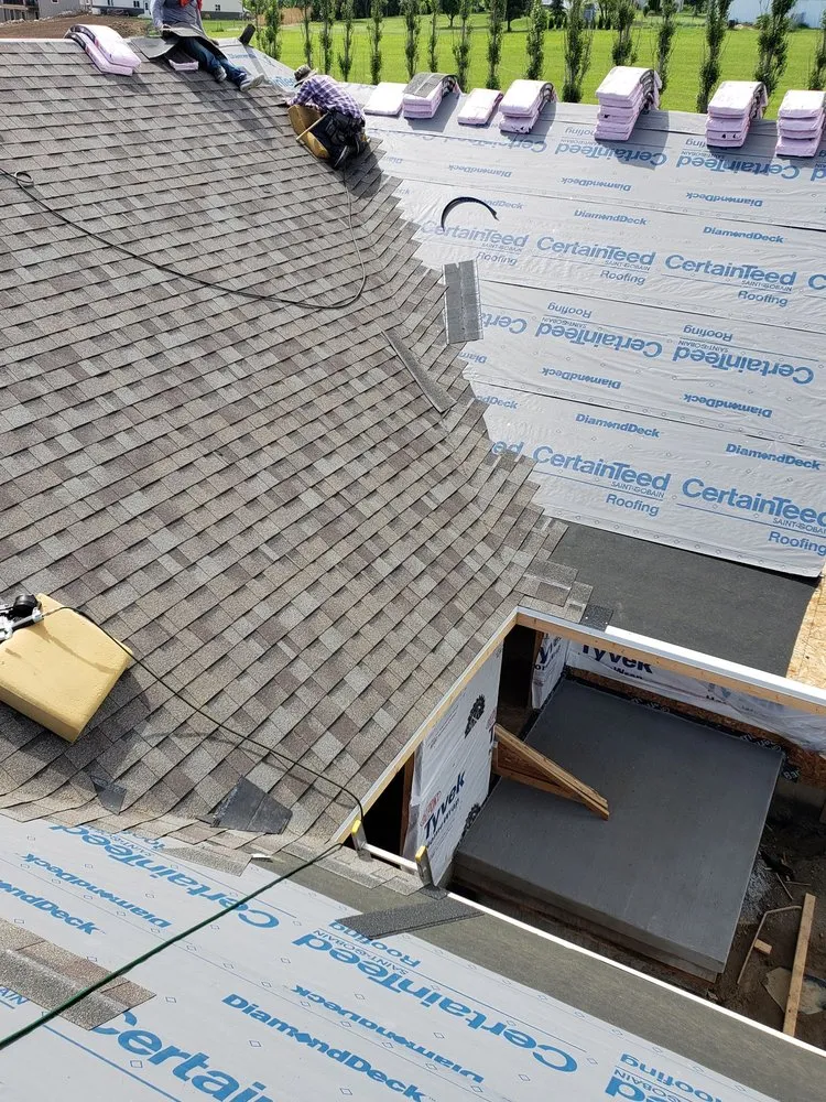 Slide of Barahona Home Improvement