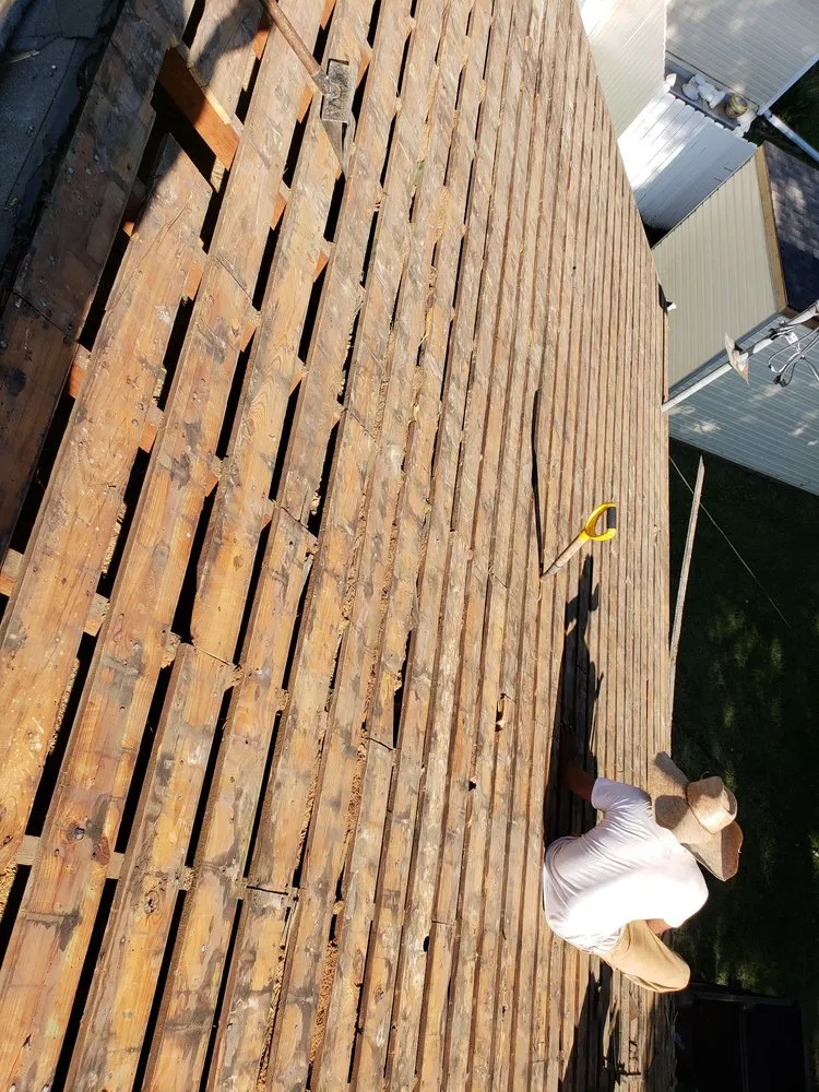 Slide of Barahona Home Improvement