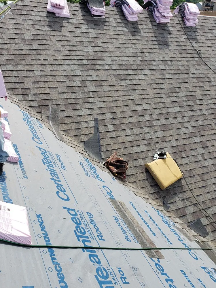 Slide of Barahona Home Improvement