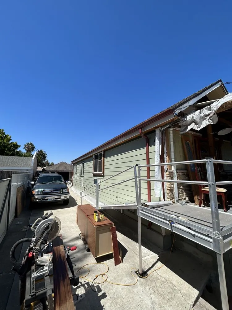 Expert residential roofing service experts serving San Fernando Valley, CA - Barajas Sheet Metal