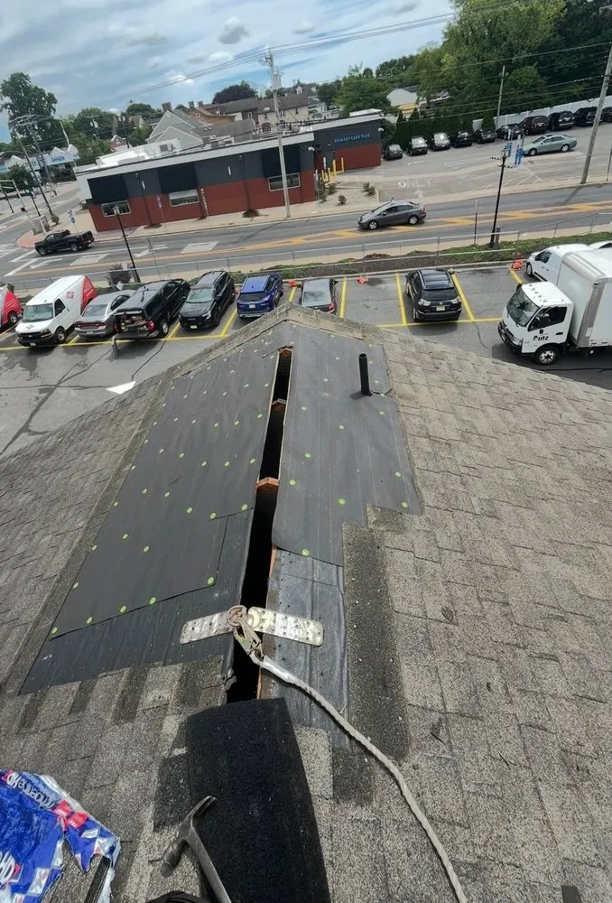 Professional flat roof repair in Lehman Township, PA - Baran Contracting