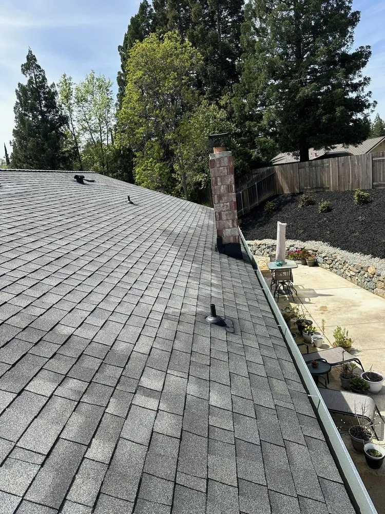 Slide of Bardo Ramirez Roofing