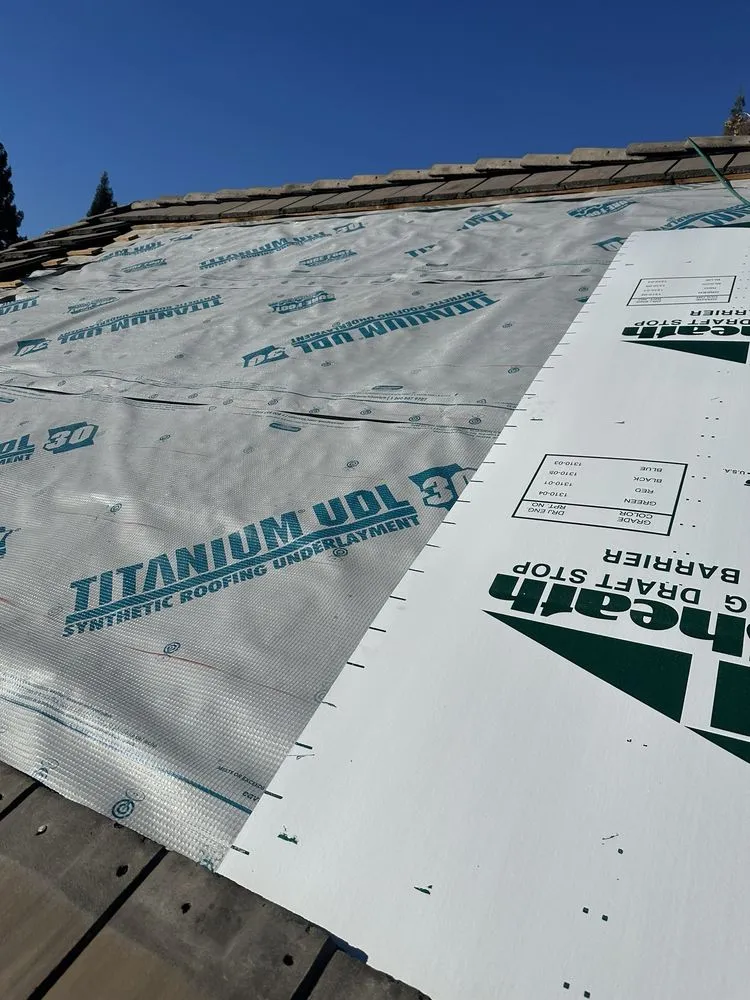 Slide of Bardo Ramirez Roofing