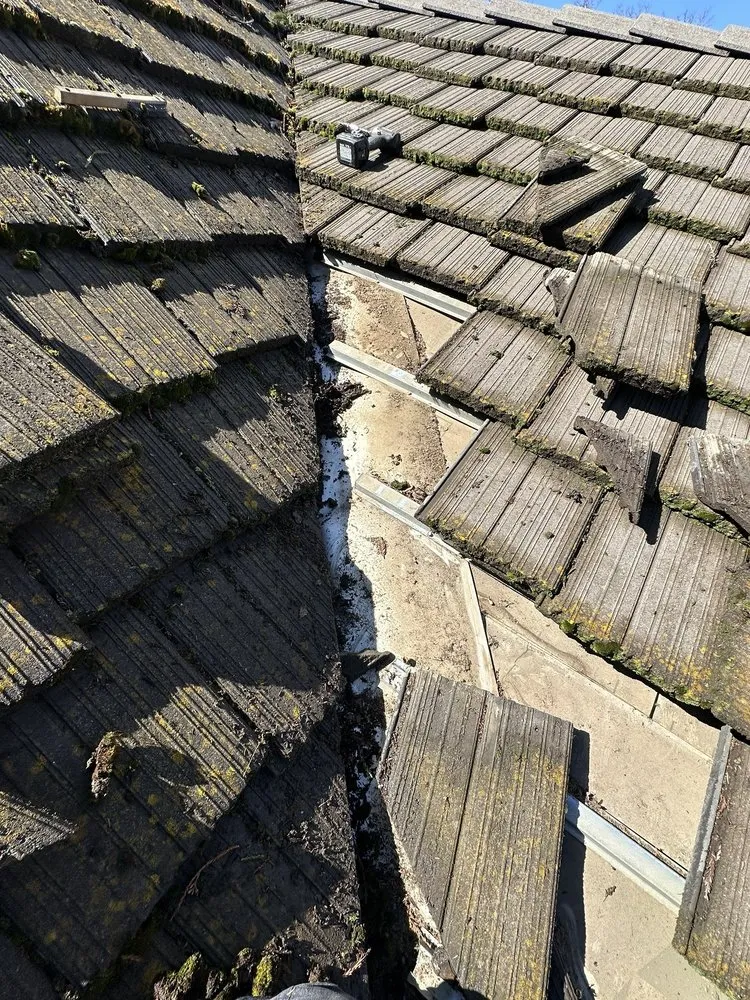 Slide of Bardo Ramirez Roofing