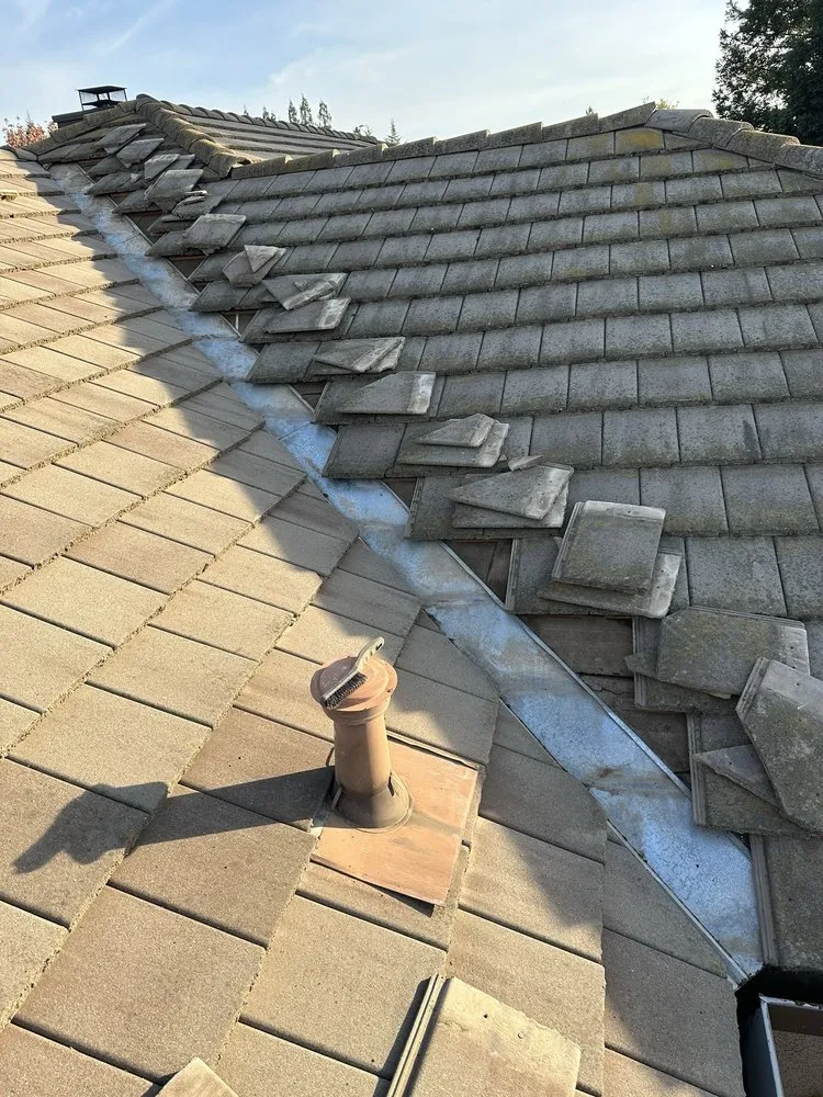 Slide of Bardo Ramirez Roofing