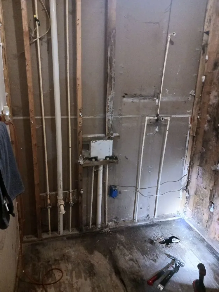 Slide of Barker’s Lawn care & Handyman Service