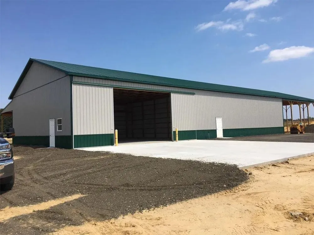 Professional storm damage roof repair in Gordonville, PA - Barn Builders
