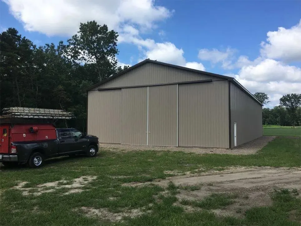 Licensed shingle roofing service for fast service in Gordonville, PA by Barn Builders