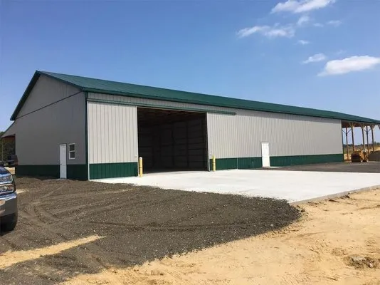 Barn Builders Logo