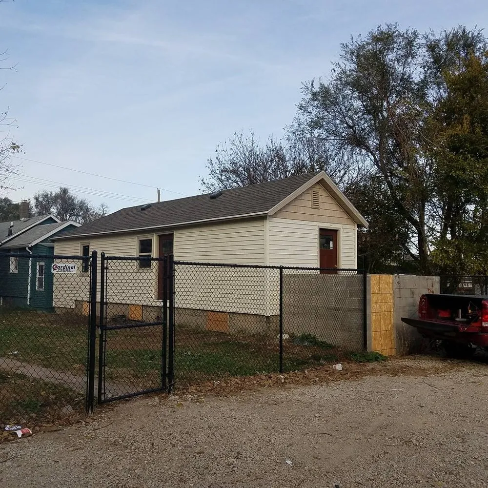 Slide of Barnes Construction