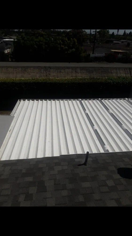 Slide of Barnett Roofing