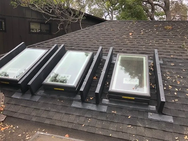 Slide of Barragan Roofing