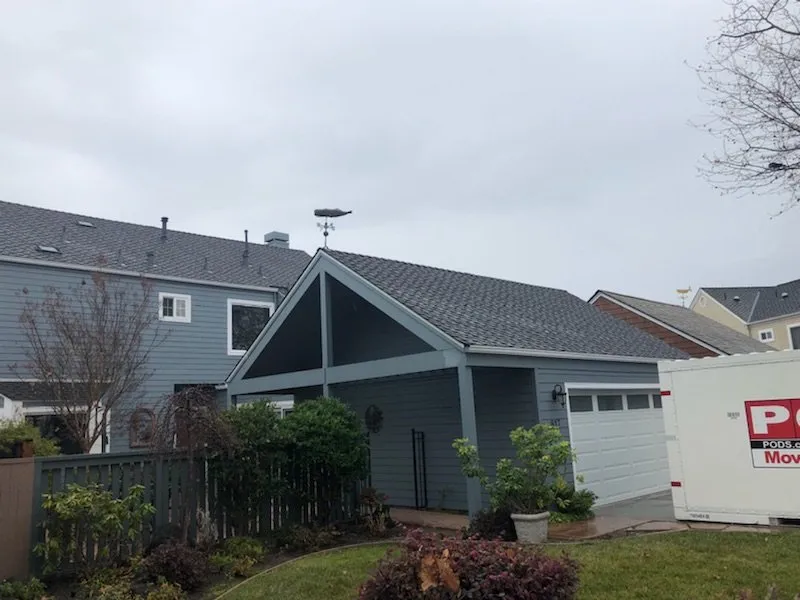 Slide of Barragan Roofing