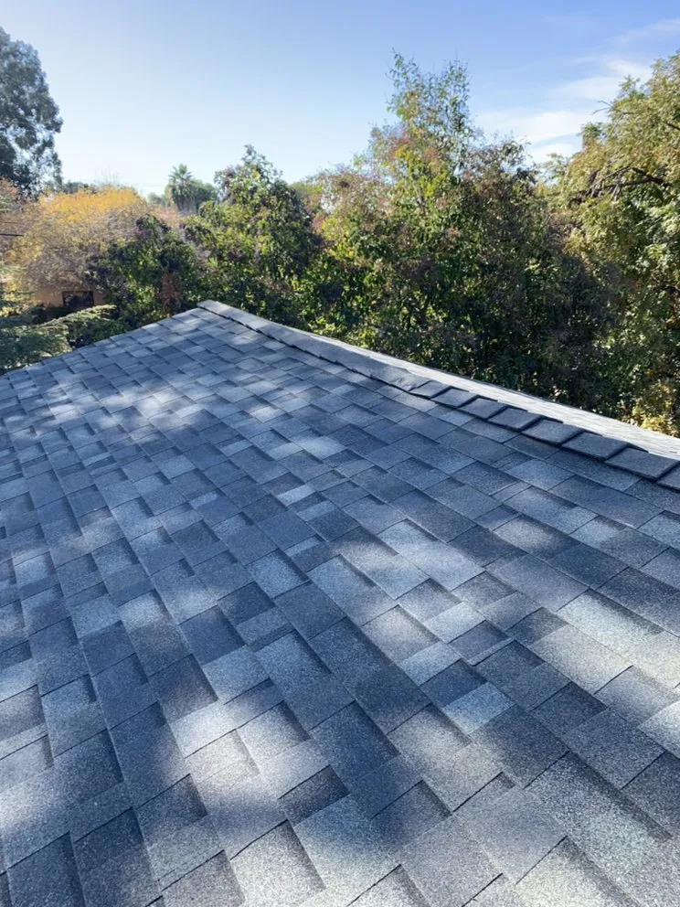 Slide of Barragan Roofing