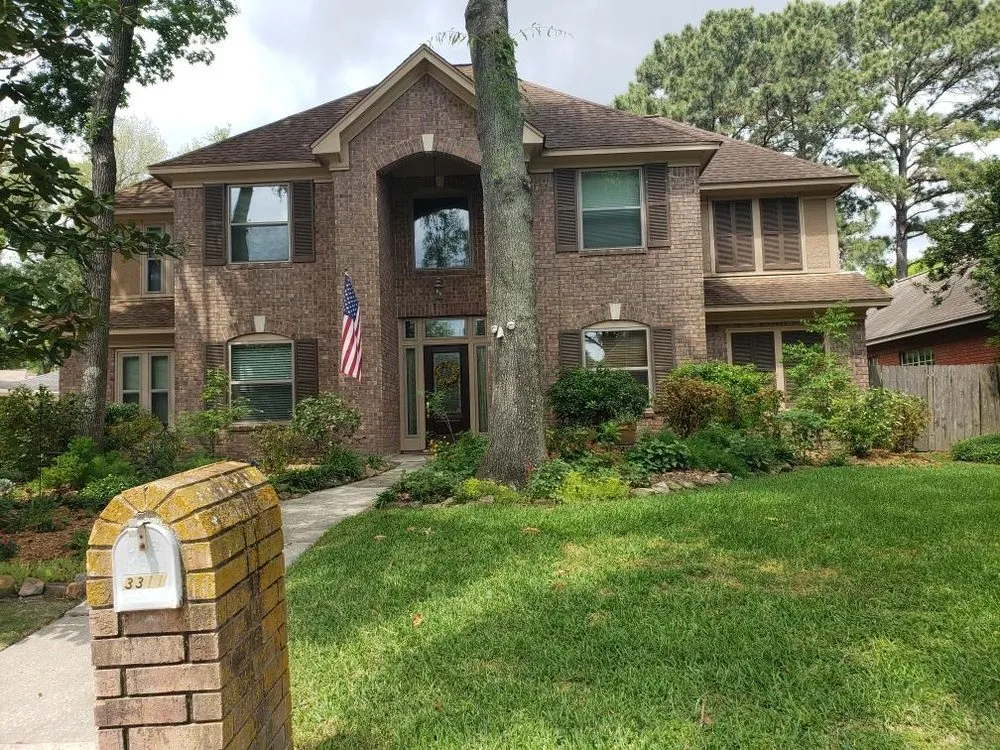 Slide of Barrera Roof Top Roofing