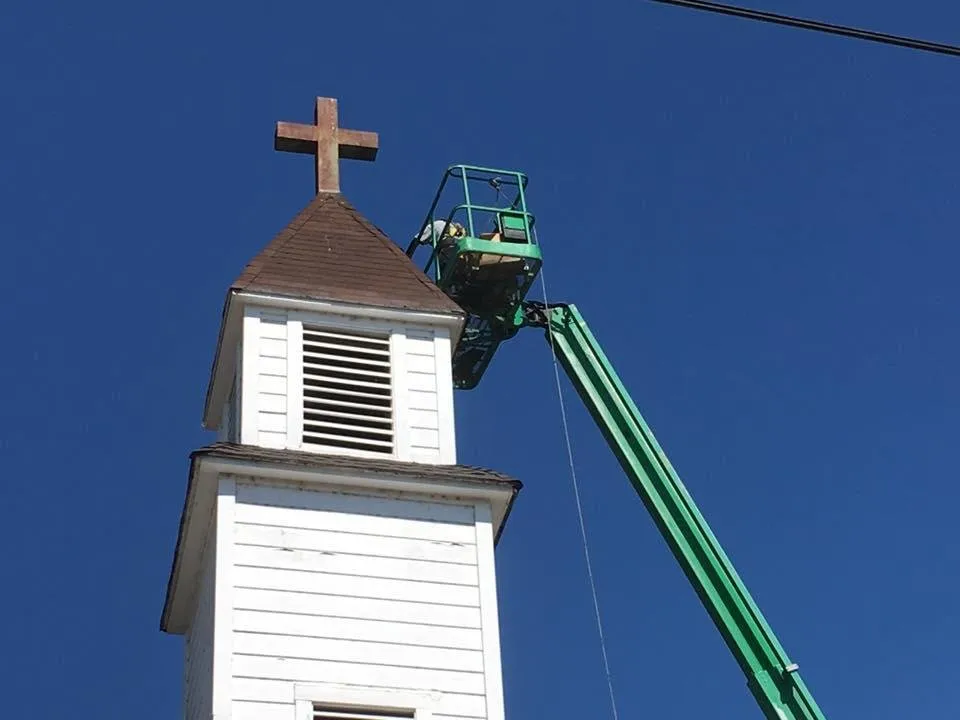 Slide of BAS Roofing