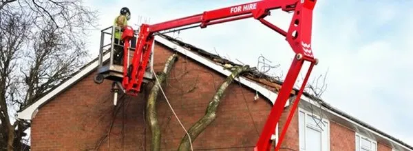 Basey's Roofing Logo