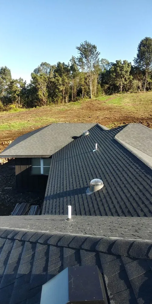 Local flat roof repair experts serving Kailua-Kona, HI - Bateman Roofing