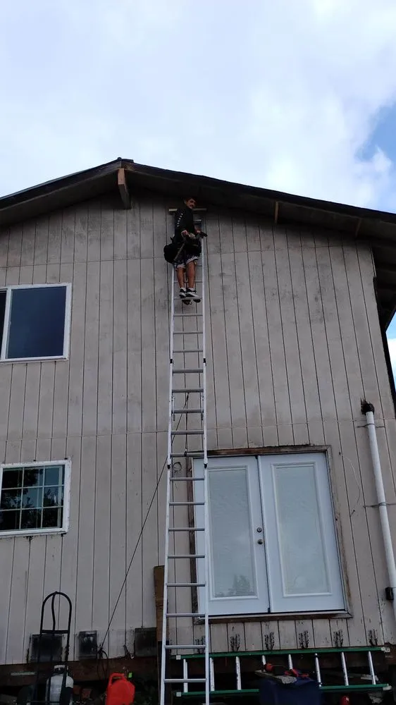 Reliable shingle roofing service experts serving Kailua-Kona, HI - Bateman Roofing