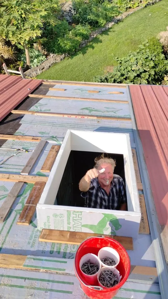 Top-rated flat roof repair in Kailua-Kona, HI by Bateman Roofing