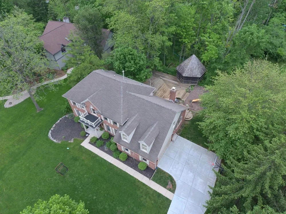 Trusted shingle roofing service in Oaklandon, IN - Bauerle Roofing