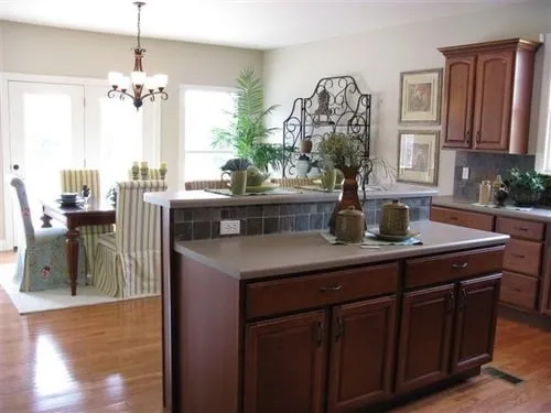 Slide of Bax Built Construction