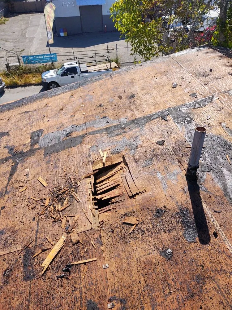 Slide of Bay 101 Roofing