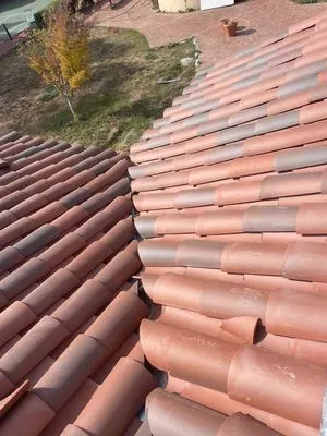 Bay Area Roofing Logo