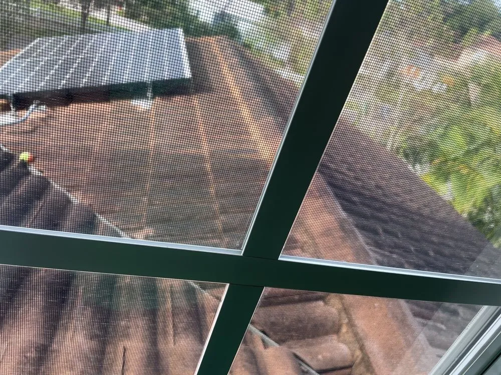 Slide of BAY TO BAY EXTERIOR CLEANERS