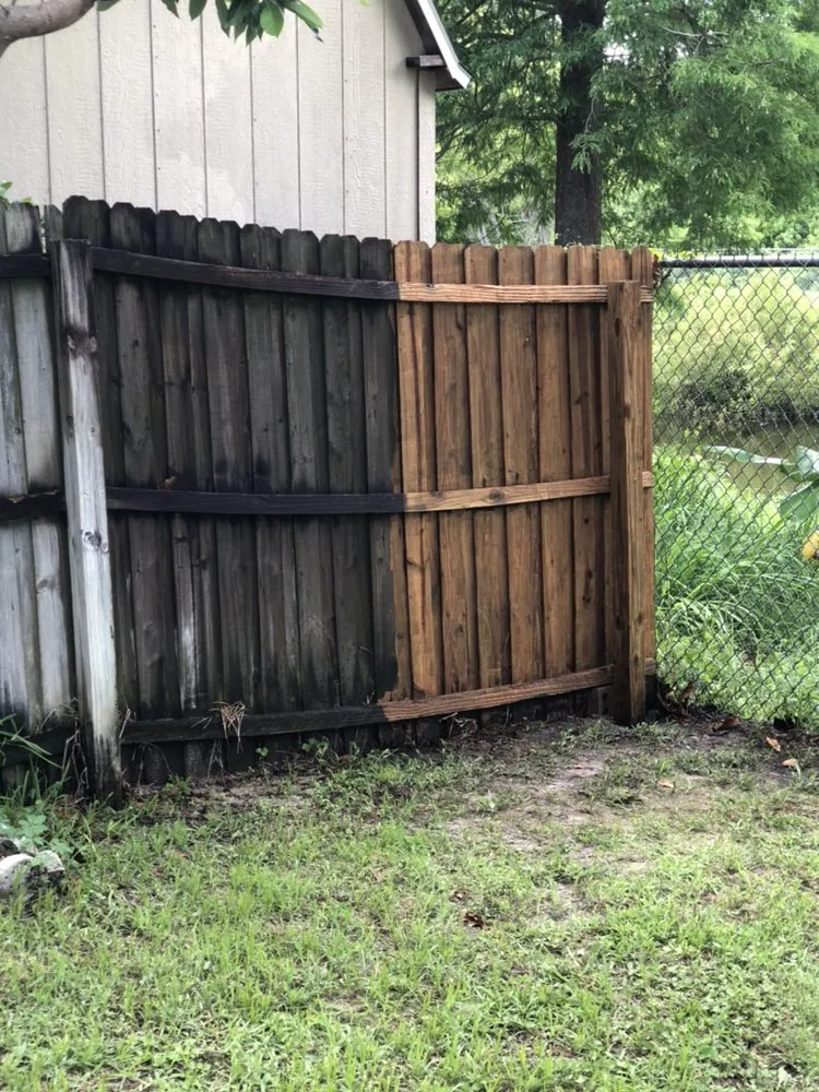 Slide of BAY TO BAY EXTERIOR CLEANERS