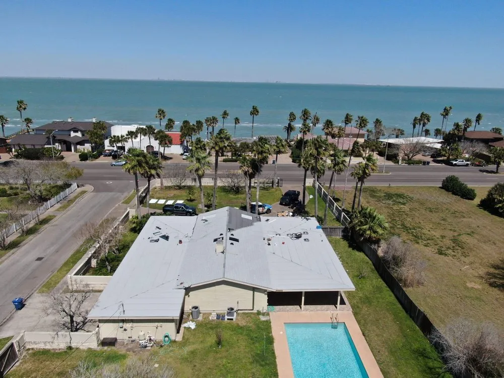 Slide of Bayfront Roofing & Construction