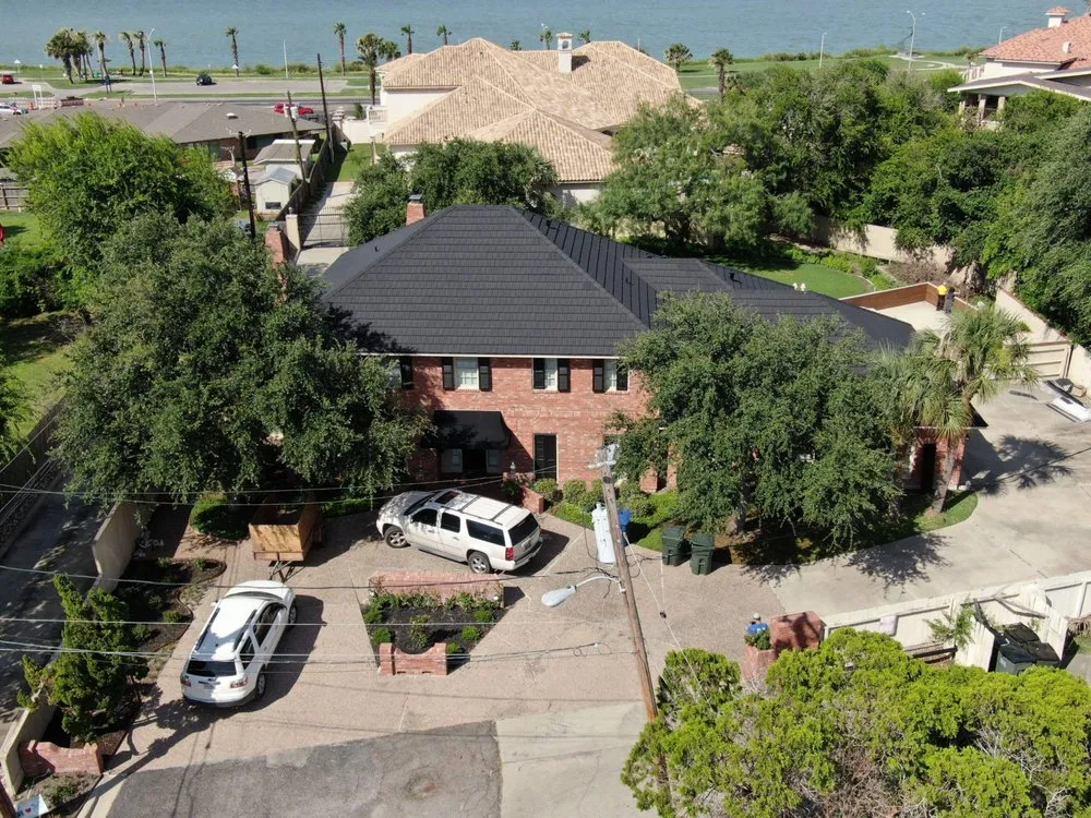 Slide of Bayfront Roofing & Construction