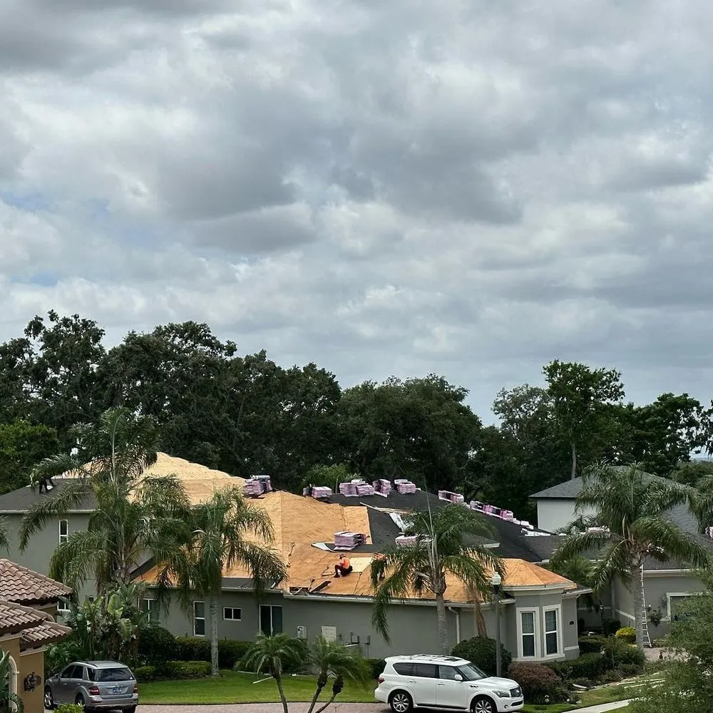 Licensed metal roofing installation experts serving St. Petersburg, FL - Baypoint Roofing