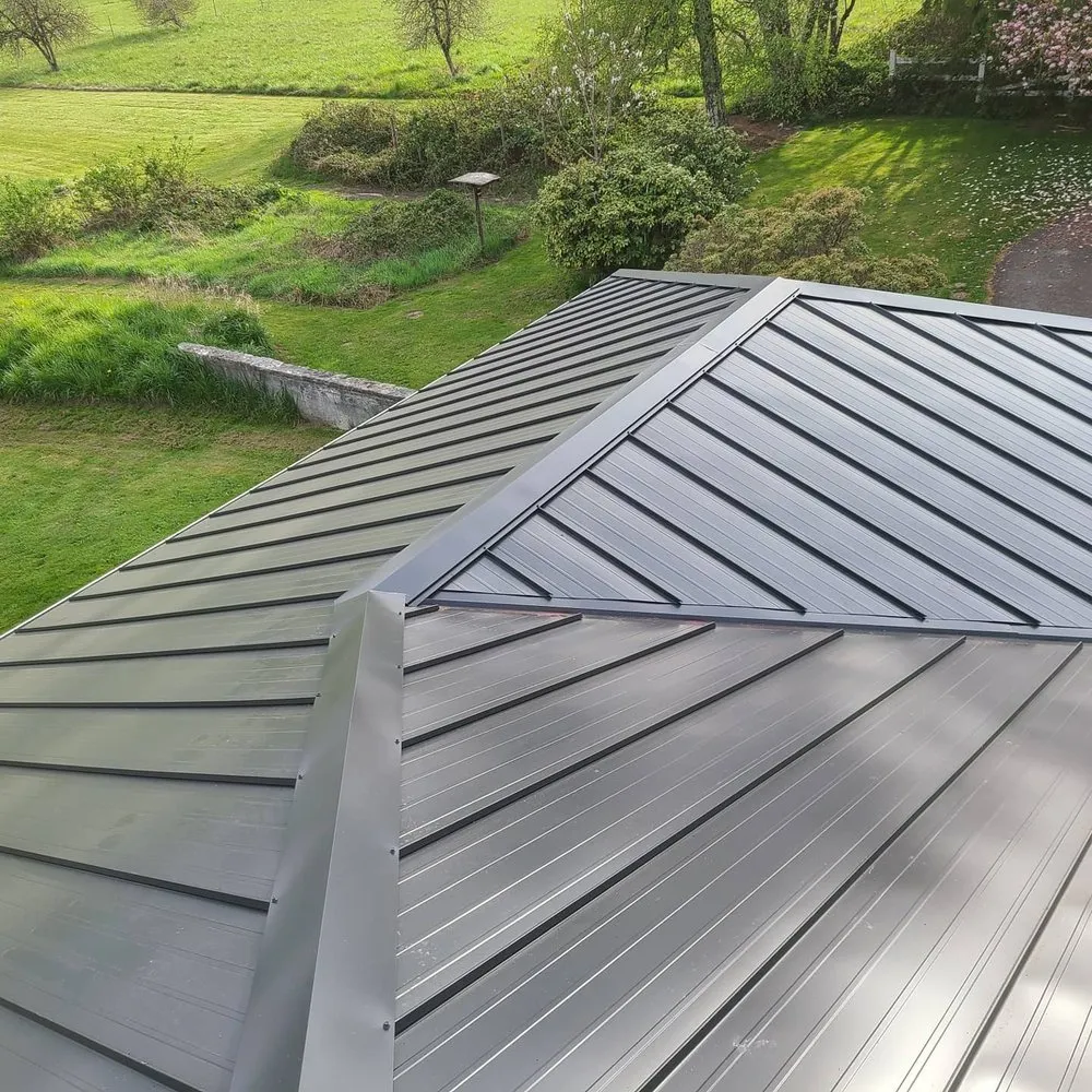 Slide of Bayside Roofing