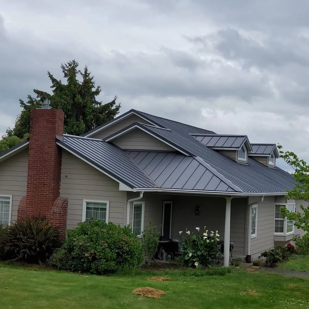 Slide of Bayside Roofing