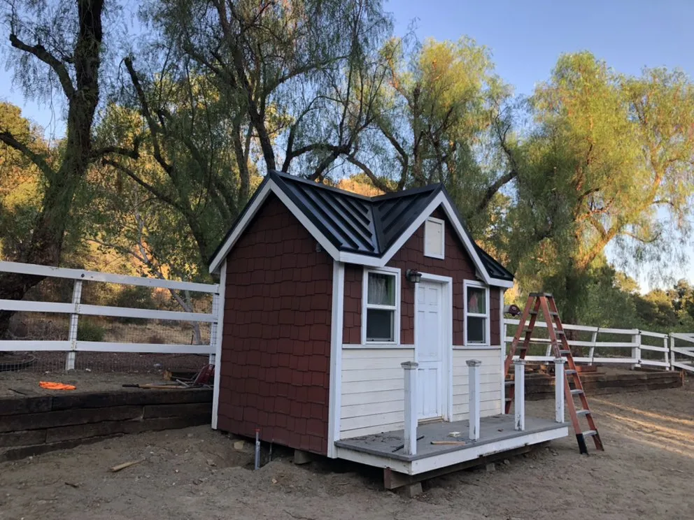 Slide of Bazan Roofing