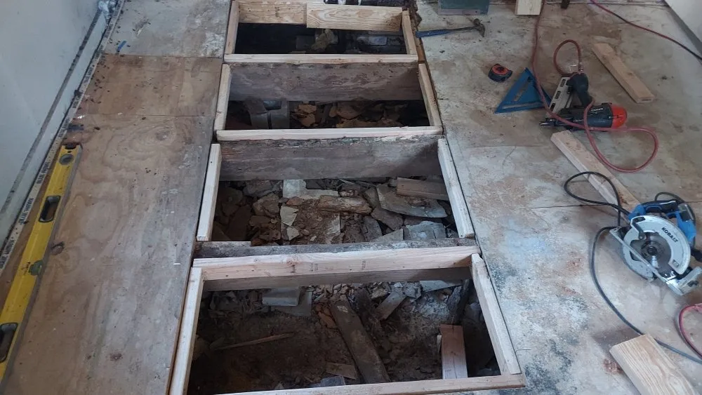 Slide of B&B Carpentry & Roofing