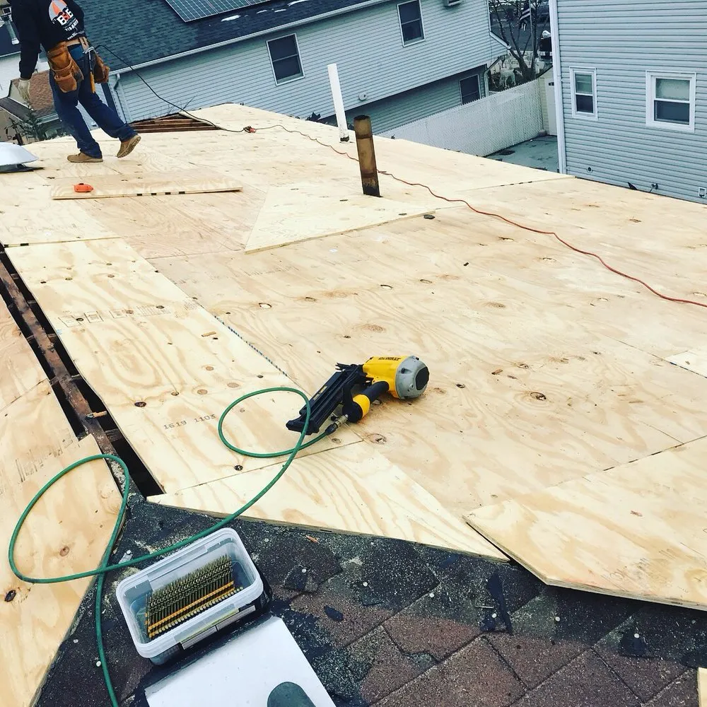 Slide of B&B Contracting