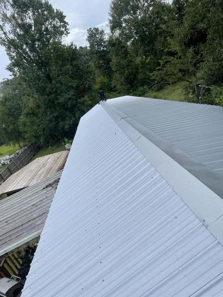 Slide of BB Drywall/Roofing