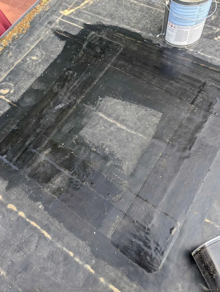 Slide of B&B Roofing