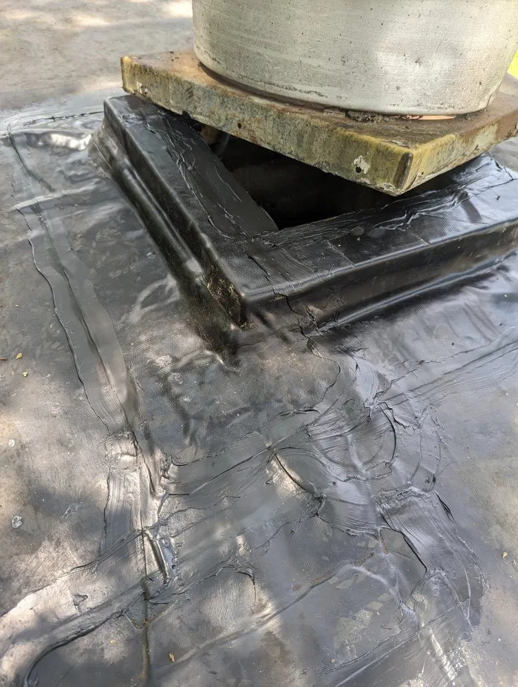 Slide of B&B Roofing