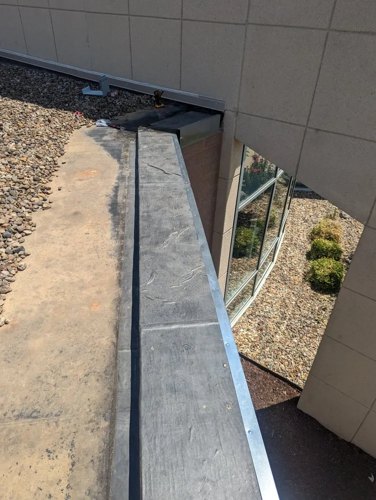 Slide of B&B Roofing