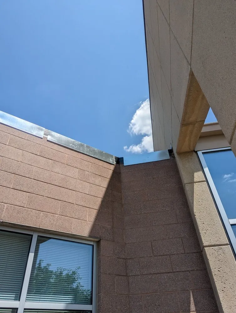 Slide of B&B Roofing