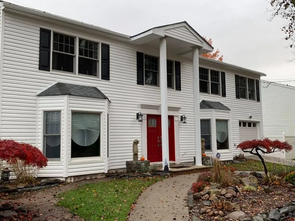 Slide of B&B Siding and Roofing